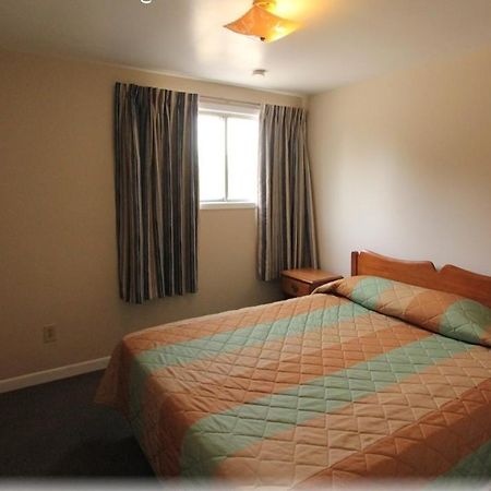 Lotus Motel โคเบิร์ก ห้อง รูปภาพ